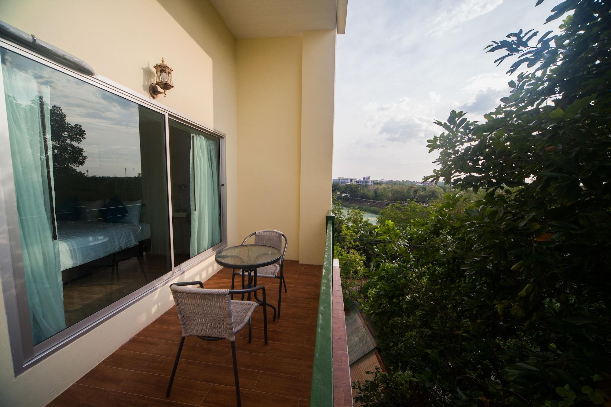 Anchan Laguna Hotel โรงแรมอัญชันลากูน่า Khon Kaen Exterior photo