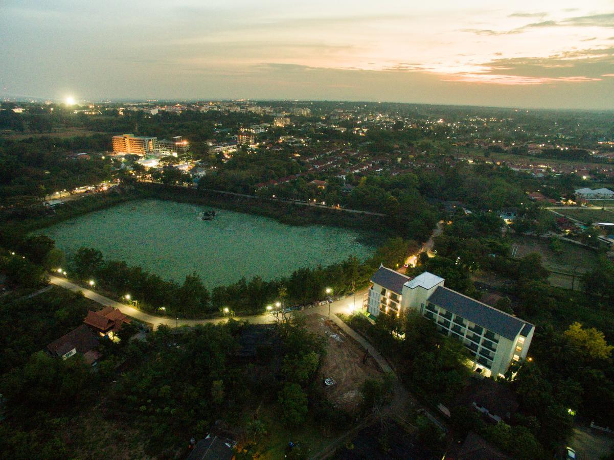 Anchan Laguna Hotel โรงแรมอัญชันลากูน่า Khon Kaen Exterior photo